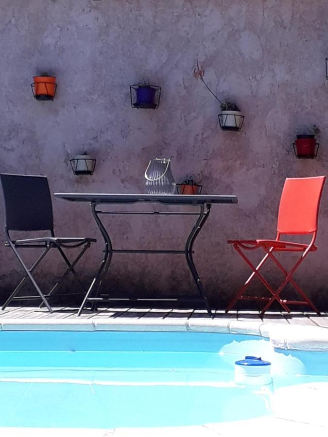 Brig'Gite LʼIsle-sur-la-Sorgue Εξωτερικό φωτογραφία
