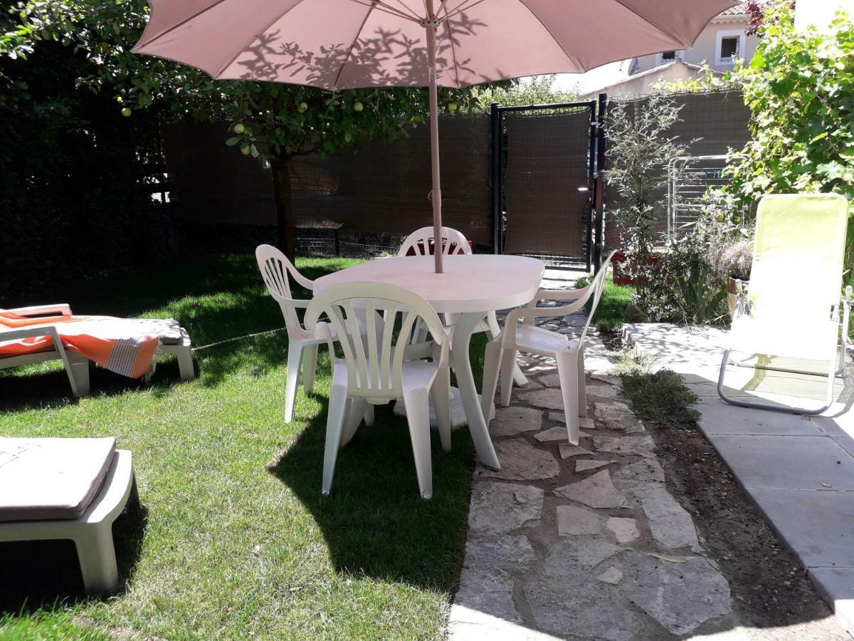 Brig'Gite LʼIsle-sur-la-Sorgue Εξωτερικό φωτογραφία